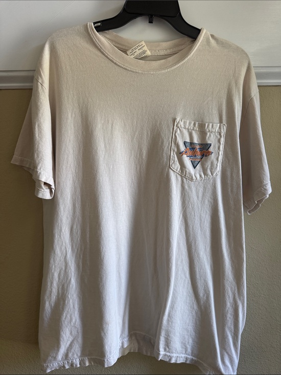 Old Row Other - Men's Short-Sleeve Pocket T‑Shirt in Light Cream with Chest Graphic